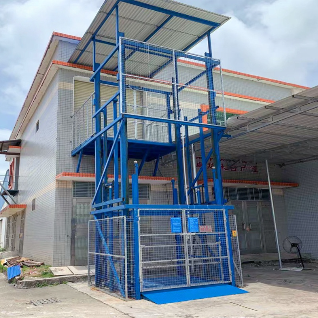 宣城建材厂室外升降货梯安装